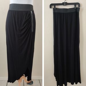 Pleione Jersey Black Zipper Maxi Skirt